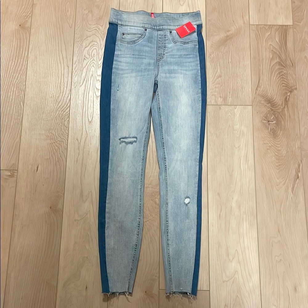 SPANX 2 Tone Skinny Jeans - Picture 3 of 14